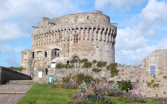 château de Dinan scénographie